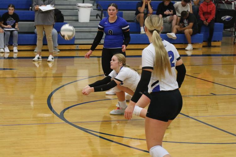 101524-lex-sports-vb-eagles-p2