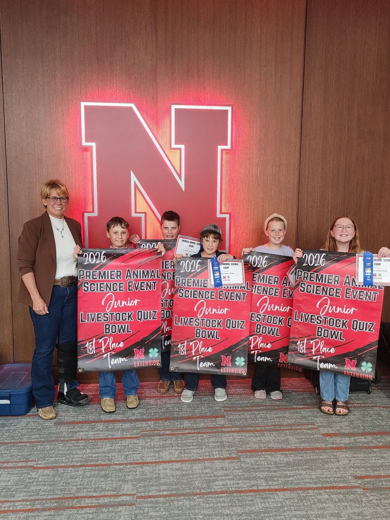 Junior Quiz Bowl team.jpg