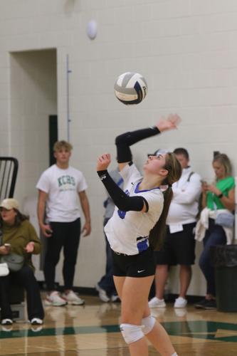 102423-lex-sports-vb-eagles20231019_0005.JPG
