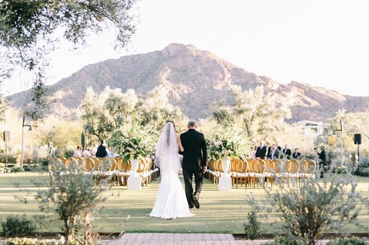 Sara and Brett, aisle