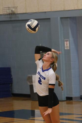 101524-lex-sports-vb-eagles-p3