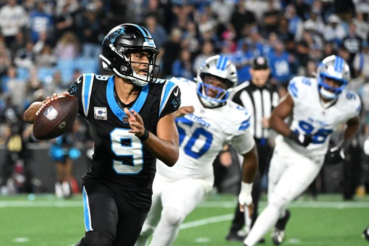 NFL: Detroit Lions at Carolina Panthers