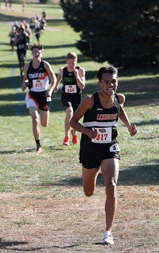 Yanni Vasquez-Garcia 3 WEB.jpg