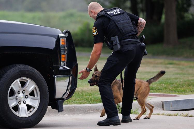 072226-k9-nf-03