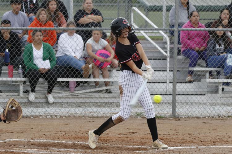 Cozad defeats Lexington on Thursday evening