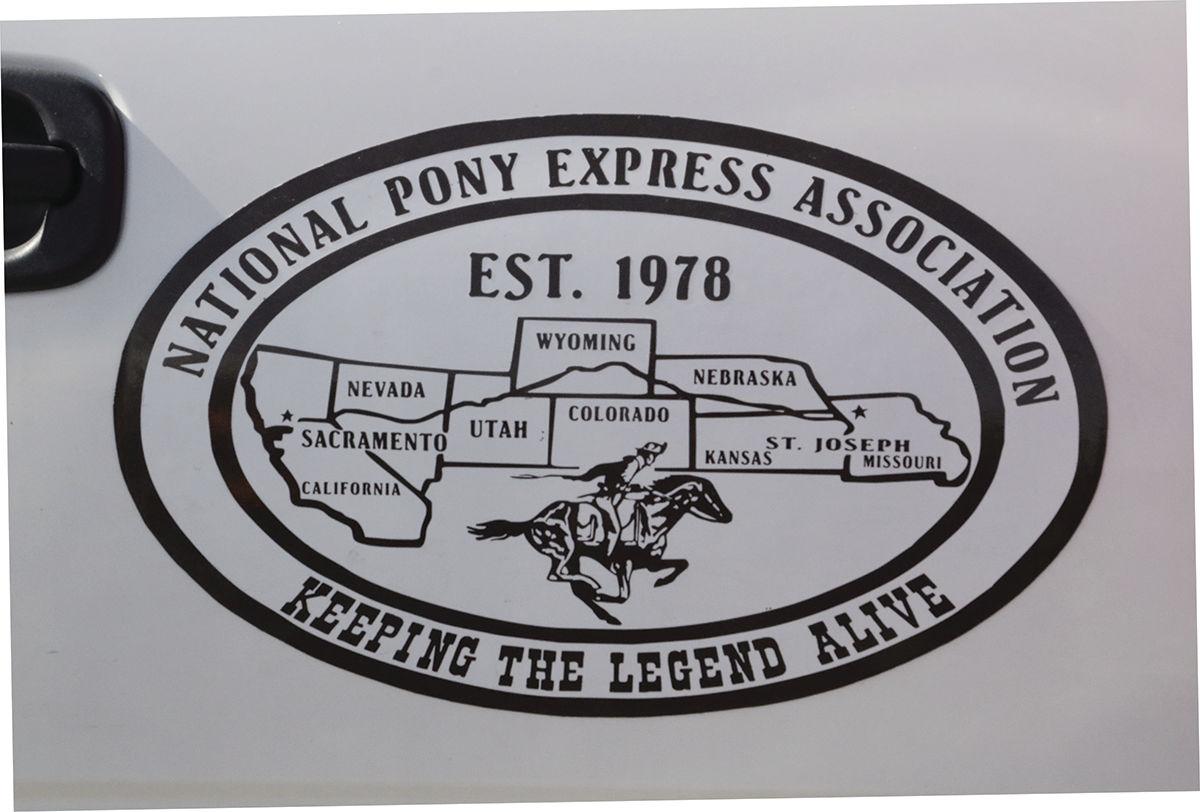 Pony Express Re Ride Keeps The Legend Alive News Lexch Com