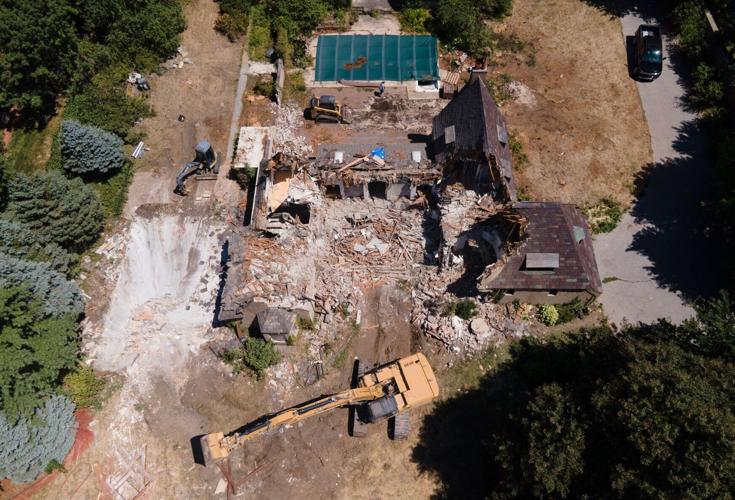 2636 Woodscrest, 8.11