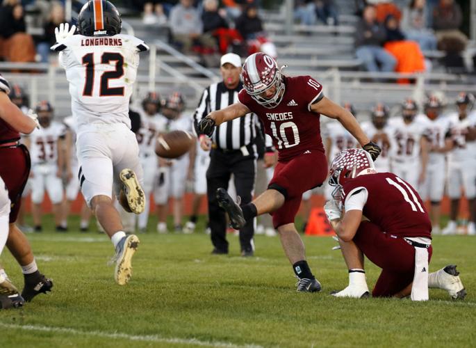 Longhorns block Swedes' PAT