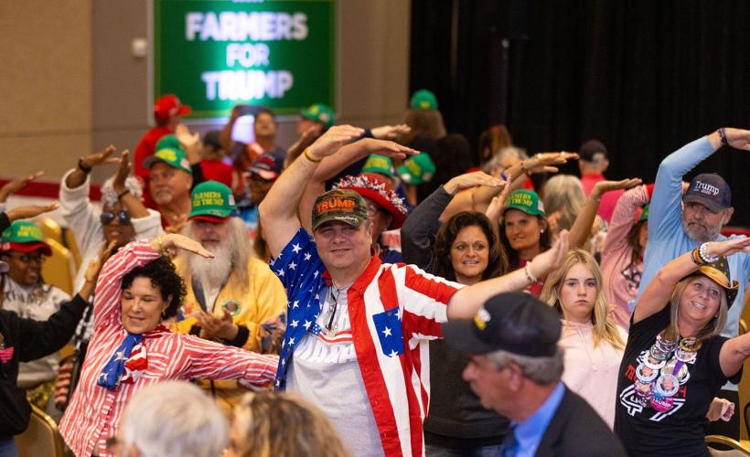 070823-owh-new-trump-pic-cm14.jpg