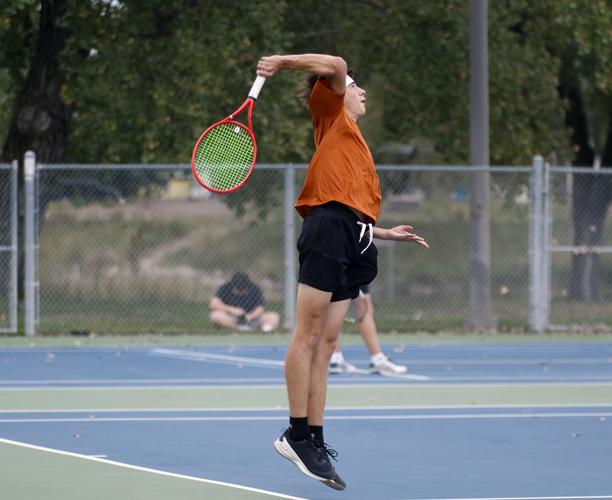 Mathias Pepplitsch serve