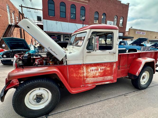 Cozad Blacktop Classics Car Show