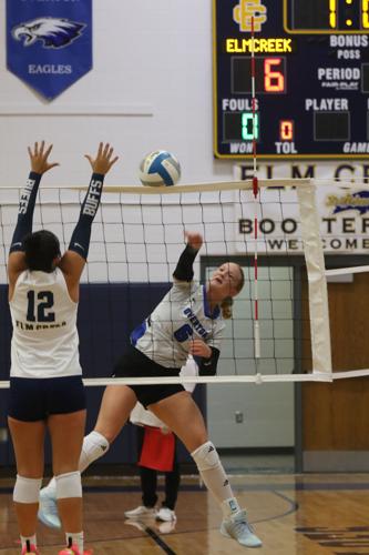 Overton volleyball at Elm Creek triangular