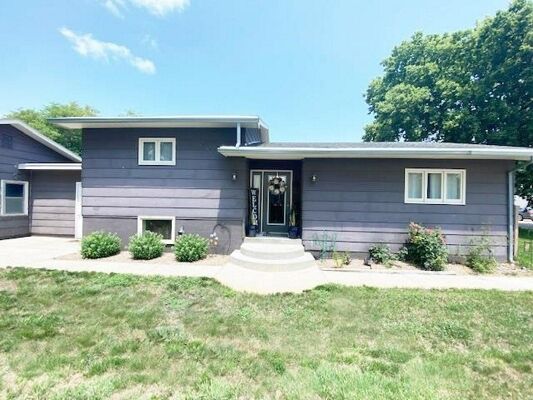 4 Bedroom Home in Broken Bow - $139,900