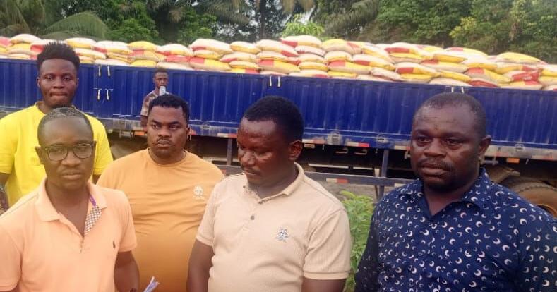 Rep Gahr Donates L$1.5M, Others to Residents of Margibi District #5