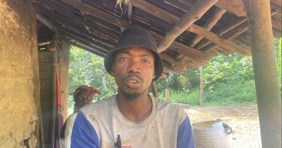 When Forest Protectors are Rewarded. They Smile More