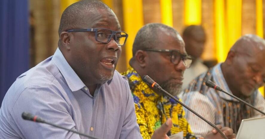 Digital Week Panelist Wants Fourth Social Security Scheme to Empower Farmers