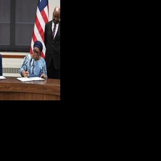Human Rights Watch Challenges ‘Terms’ of U.S. Health Aid to African Countries