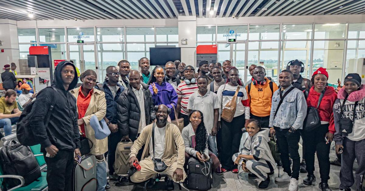 Over 30 Journalists Off to China for Media Seminar