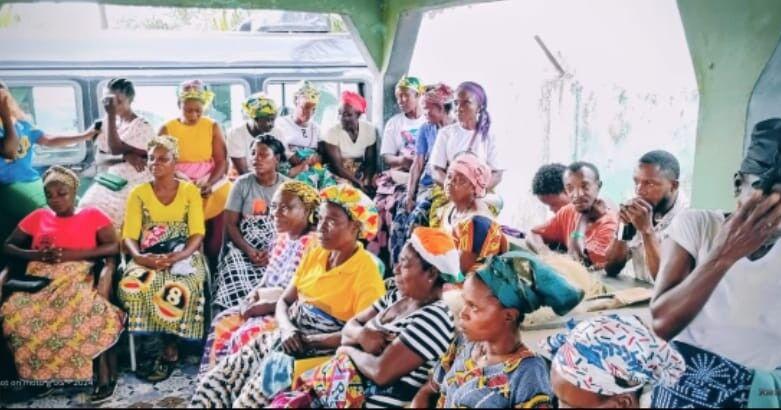 Ex- Speaker Chambers Empowers Women with L$3M Grant in Pleebo District #2