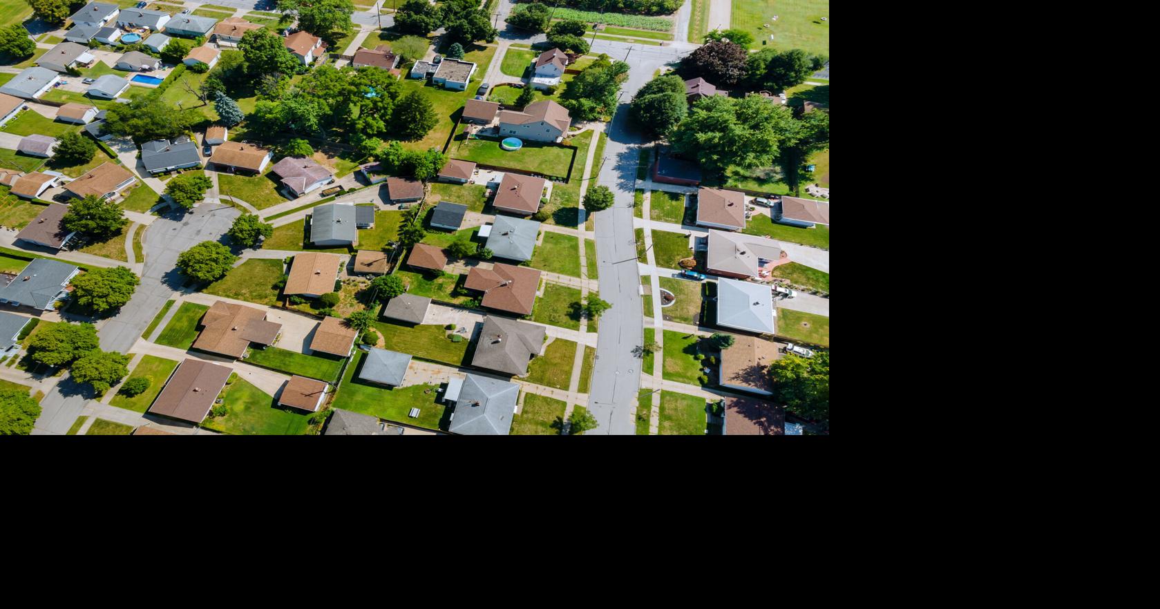 Littleton political committee clashes with mayoral candidate