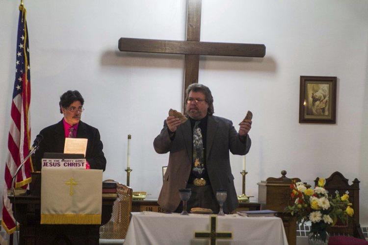 Worshipers celebrate Easter with the 'son' rising Local News