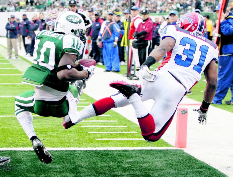 Back-up Jets beat the Bills in finale, 38-7