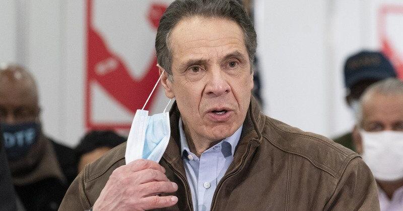 New York adopting CDC guidance on masks, social distancing | Local News ...