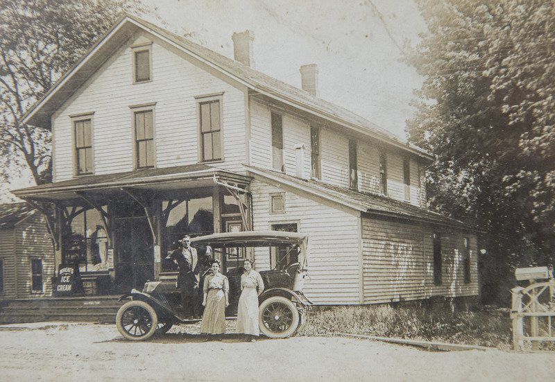 Family tradition maintained Spencer brothers reopening The Country