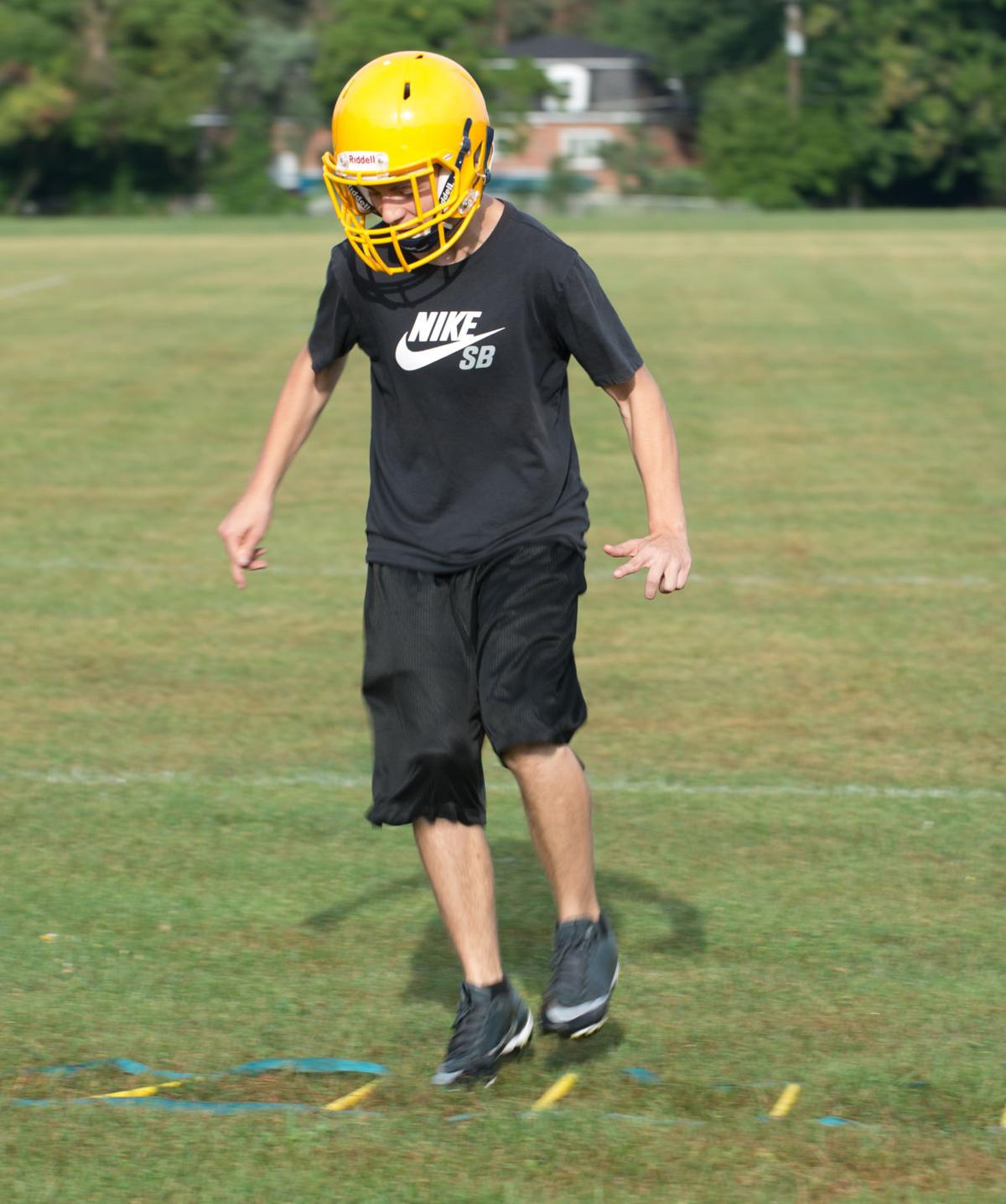 LPT 1608145 LHS Football-012.jpg