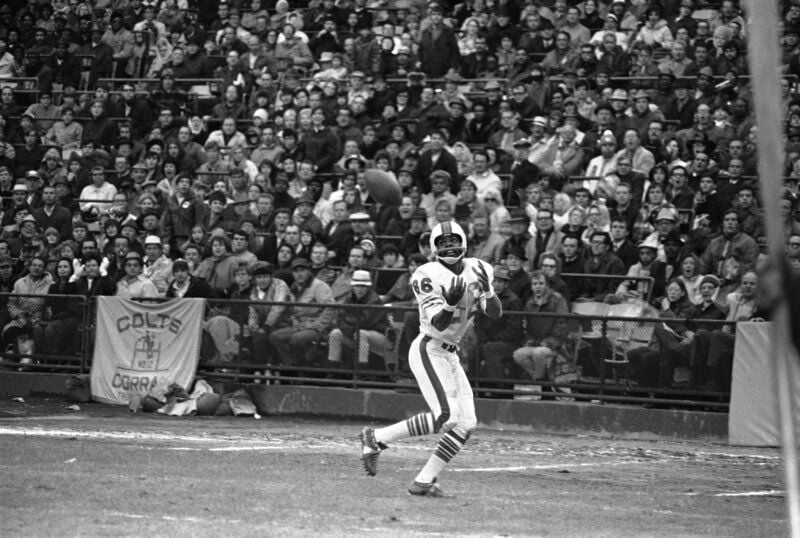 Marlin Briscoe, first Black starting QB in AFL, dies at 76