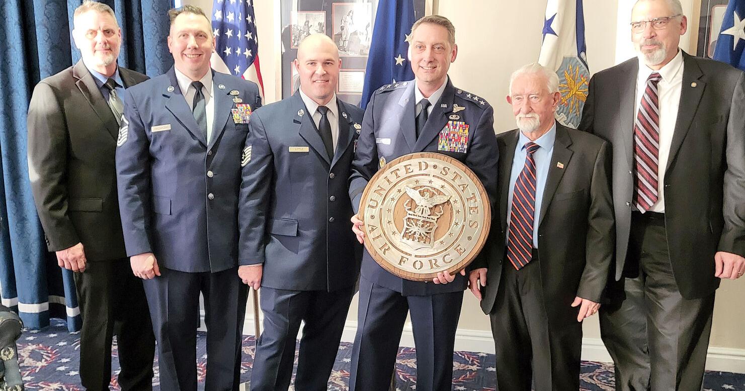 Medina-based Lincoln Post of VFW now has a three-star Air Force general in its ranks - Vimarsana News