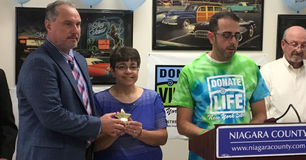 Lockport Dmv Lockport DMV receives award for increased donor registration | Local ...