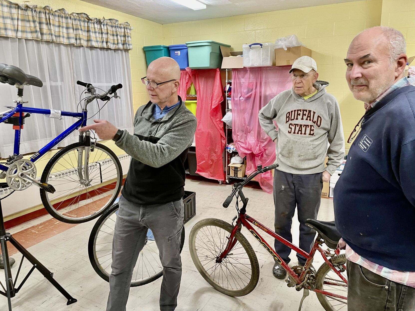 Newfane biking group gets rolling to help neighbors Community