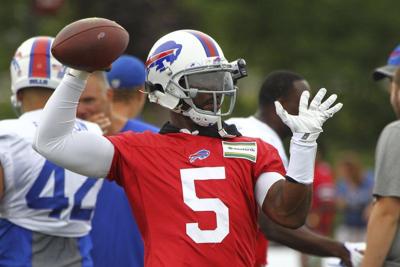 Bills sign QB Tyrod Taylor to contract extension | Local Sports | lockportjournal.com