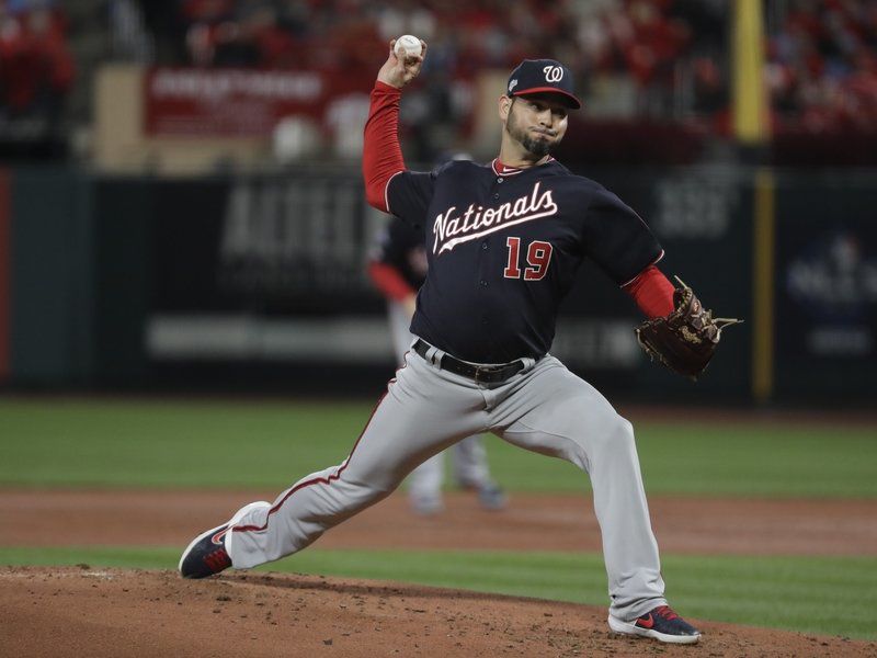 Nationals C Suzuki returns to lineup for Game 2 of NLCS