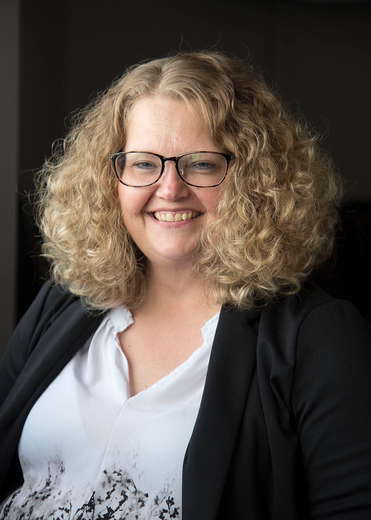 Cheryl Phillips promoted to publisher of Lockport Union Sun & Journal