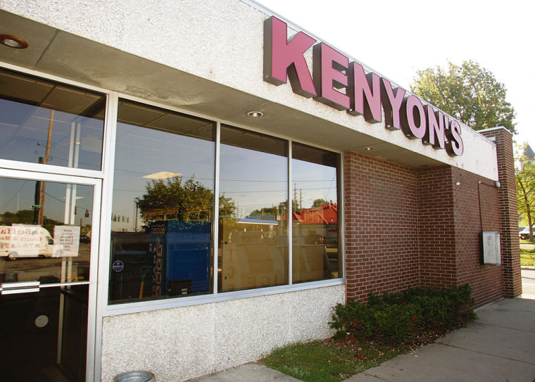 BUSINESS Kenyon's closes its Walnut Street store Archives