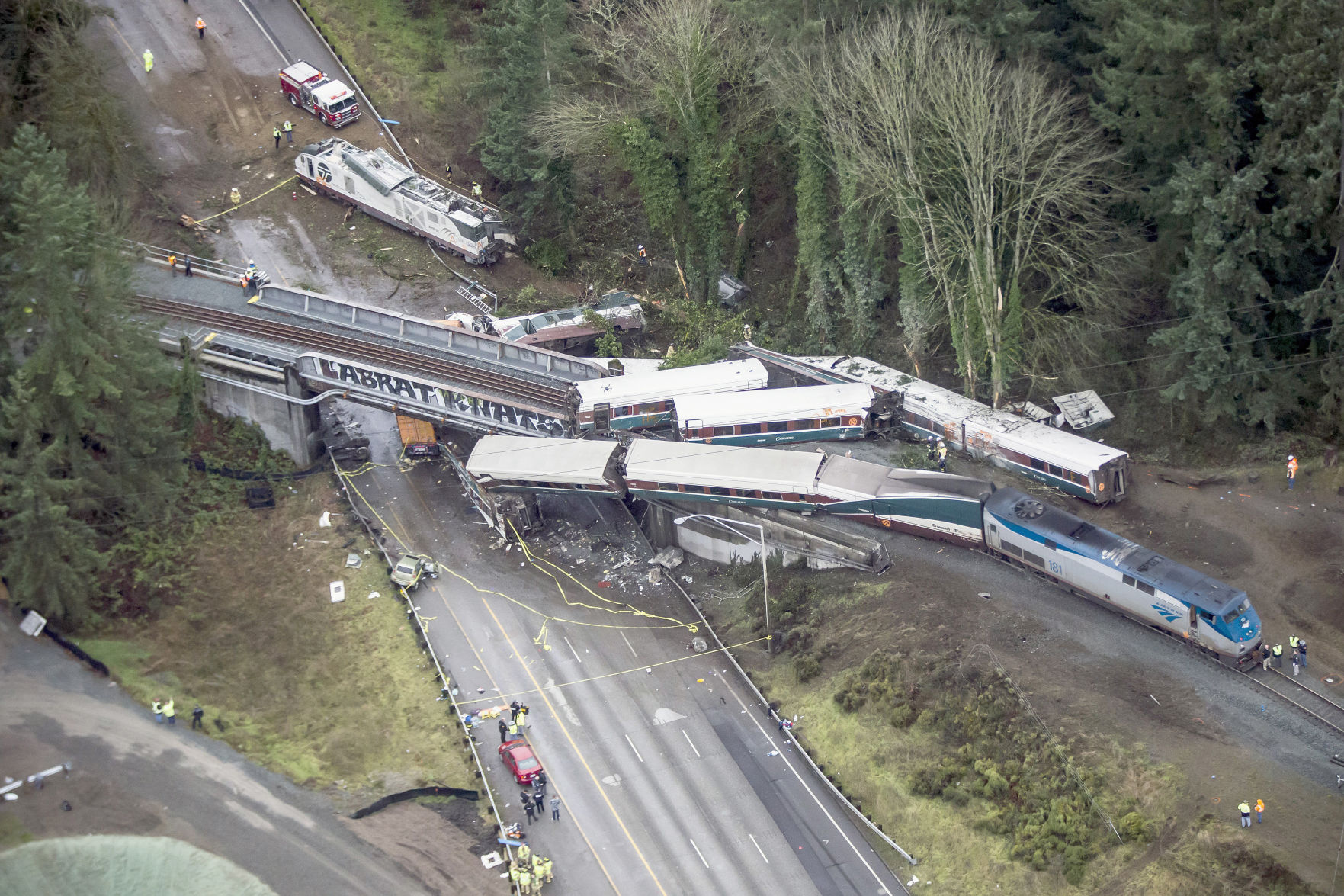 train overpass collapse