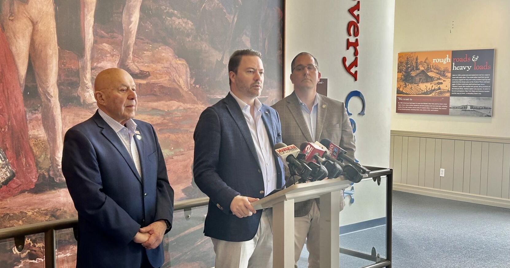 State bill regulating Lockport Cave boat attraction awaiting signature from Hochul - Vimarsana News