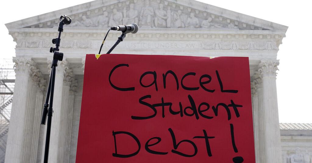 Supreme Court rejects Biden's plan to wipe away $400B in student loan debt - Vimarsana News