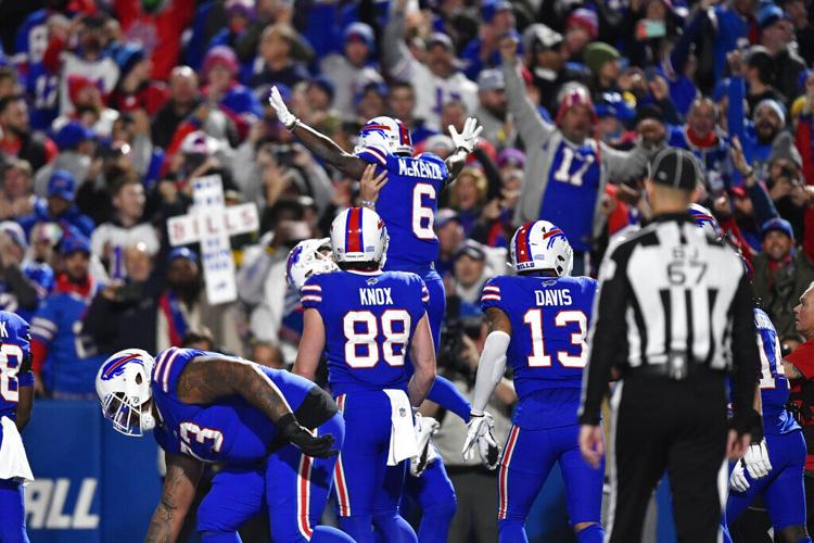 Bills hand Rodgers, Packers 4th straight loss