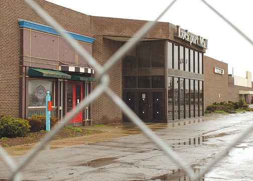 Walmart Supercenter Opens in Lockport