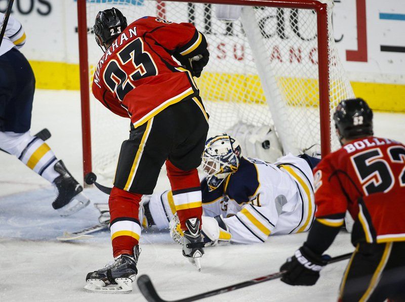 Jagr ties for 2nd in career points, Panthers beat Sabres