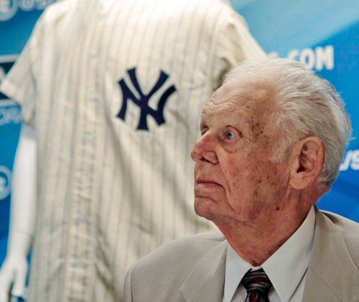 Hall of Famer Pee Wee Reese dead at 81