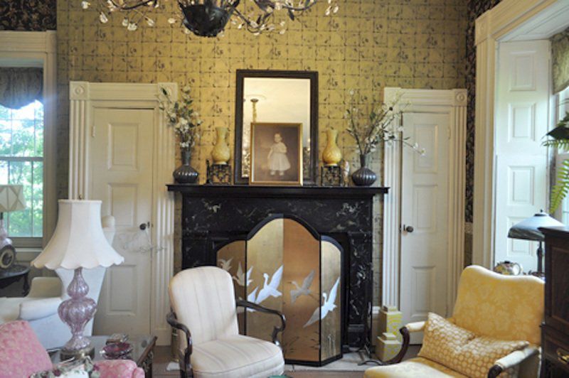 ABANDONED HISTORY Mysteries of the old Summit Street mansion