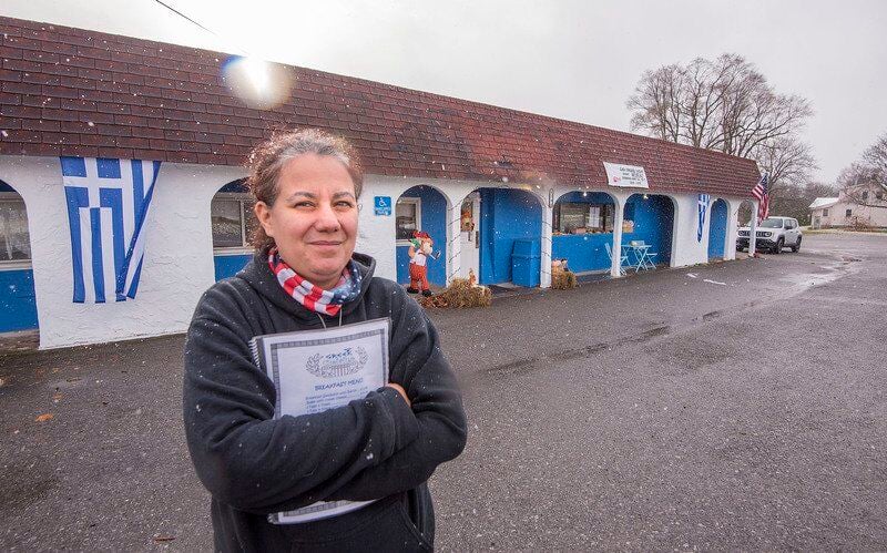 Local restaurant owners facing tough times - Vimarsana News