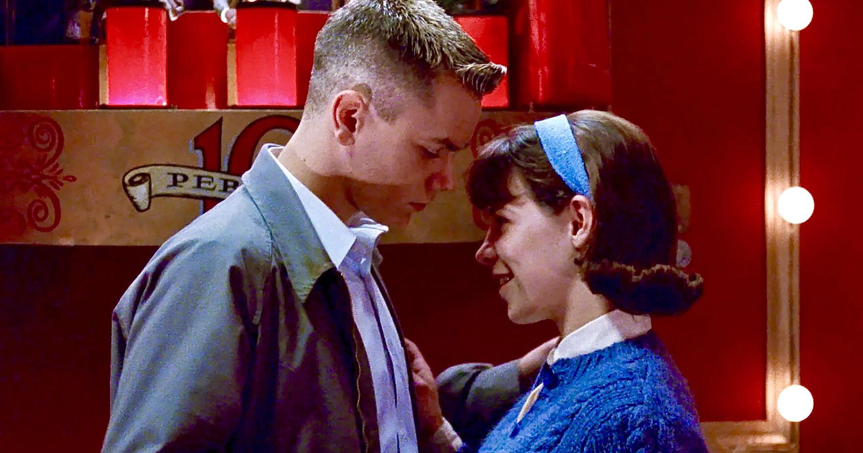 ON SCREEN: In restored 'Dogfight,' River Phoenix and Lili Taylor star in unique romance | Lifestyles - Vimarsana News