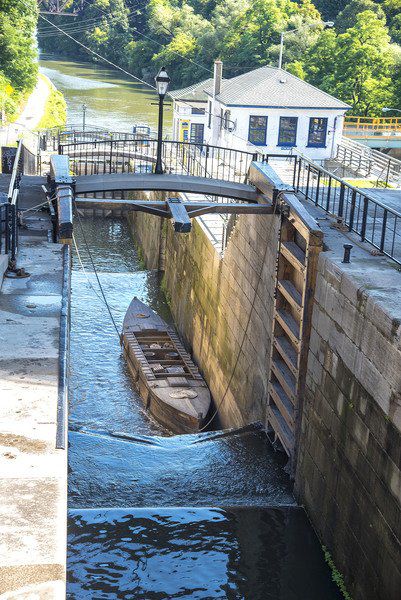 Flight of Five lock gates to be installed next month