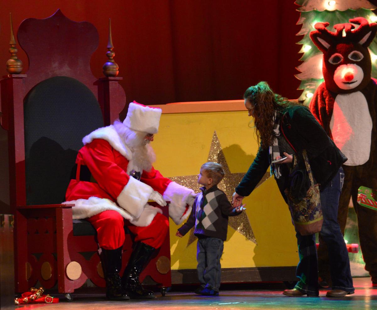 Lockport lights up Local News