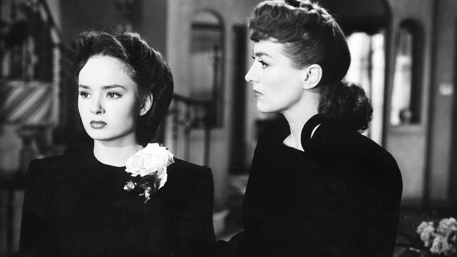 ON SCREEN: Joan Crawford's “Mildred Pierce” gets a Criterion